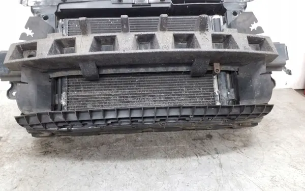 Frontstoßstange Skoda Yeti 2011 5L0807109B image 7