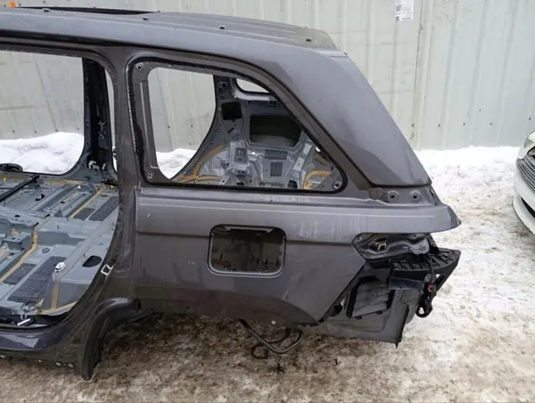 Jeep Kulmapaneeli OEM 289941 Taka Vasen Grand Cherokee V:lle image 3