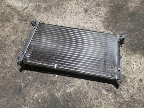 Radiateur d'eau OEM 67304 pour Ford Galaxy III 1.9L image 2