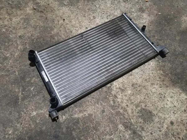 Radiateur d'eau OEM 67304 pour Ford Galaxy III 1.9L image 5