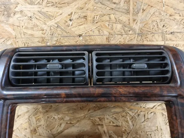 Middenconsole Jeep Cherokee XJ OEM 55115766 Hout image 4