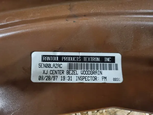Middenconsole Jeep Cherokee XJ OEM 55115766 Hout image 5