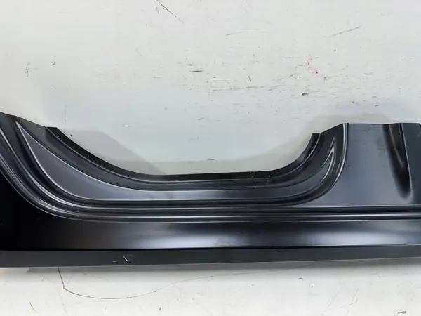 Skoda Octavia 4 Hinterer Rechter Schweller OEM 5E7809602D image 3