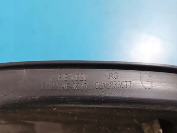 OEM 9816833677 Para-lamas Traseiro Esquerdo para Citroen C5 Aircross image 7