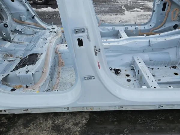 Höger mittstolpe OEM IMPRK1557591 för Volvo S90 II image 3