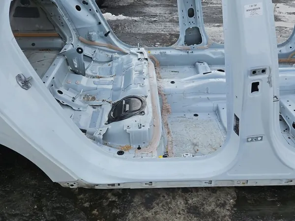 Höger mittstolpe OEM IMPRK1557591 för Volvo S90 II image 5