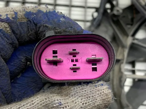 Kylarfläkt OEM LORK-321-15507 Audi A4 B6 2.0 image 3