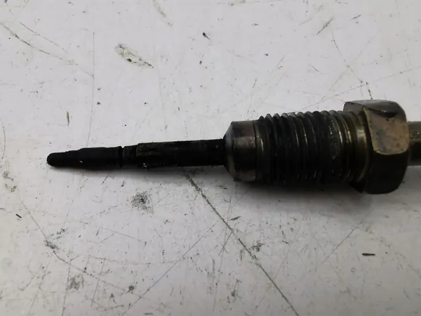 Avgastemperatursensor BMW 5 F10 F11 2012 OEM 7805606 image 3