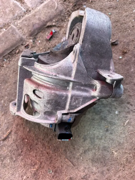 Suporte Motor Esquerdo Direito Dianteiro Audi SQ7 SQ8 4M0199255AJ image 7