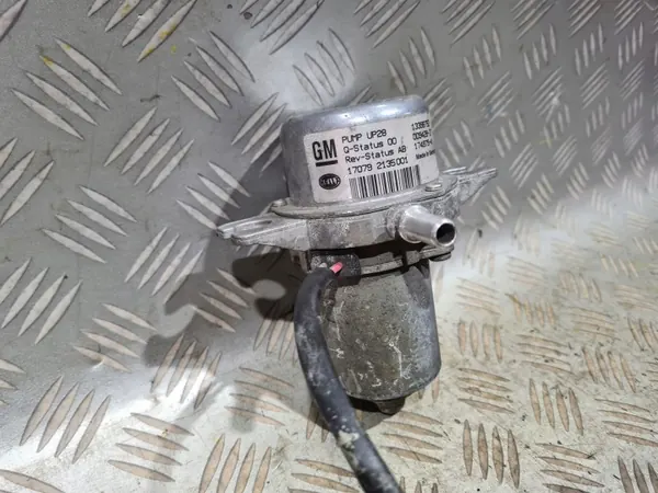 Vacüumpomp OEM 13398752 voor Opel Astra J 1.4 Turbo image 3