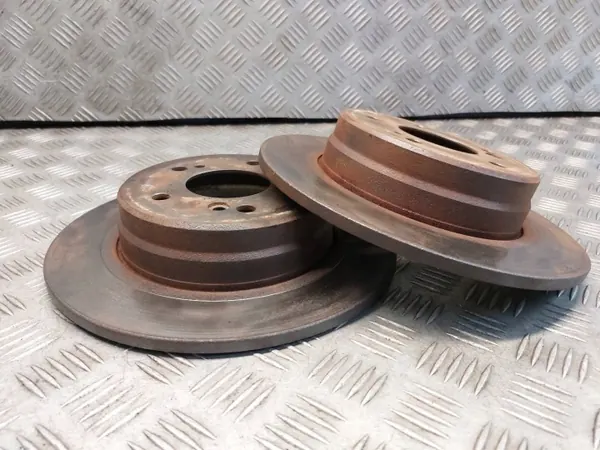Discos e pinças travão traseiro OEM TARCZE HAMULCOWE TYŁ W210 image 6