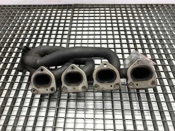 Pakoputken keräin OEM 94811113021 Porsche Panamera image 3