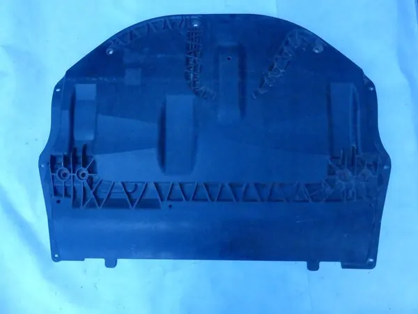 Underbodsskydd VW Polo 2016 6R0825902A image 2