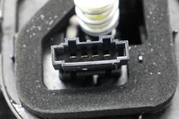 Lámpara trasera izquierda SEAT ATECA 2022 575945207E image 4