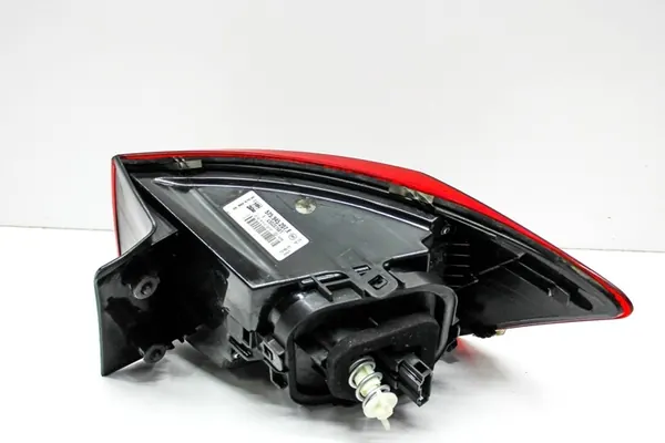 Lámpara trasera izquierda SEAT ATECA 2022 575945207E image 5