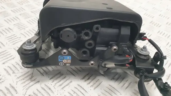 Compressor suspensão ar Porsche Panamera 970 97035815114 image 6
