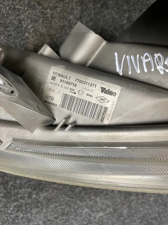 Farol dianteiro esquerdo Opel Vivaro Renault Trafic II 7700311371 image 7