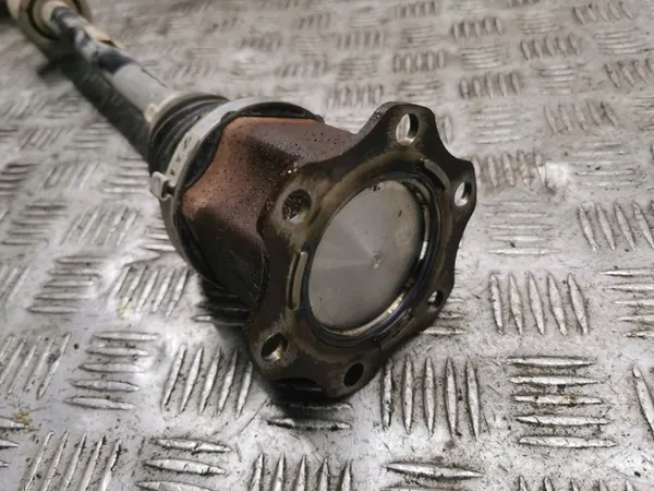 Höger sida framaxel Seat Arona 2023 image 2