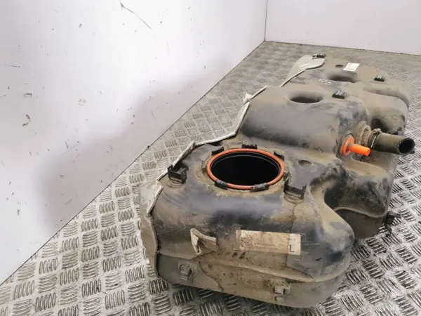 Tanque combustível Ford Kuga III OEM MX689P860P - Usado image 3