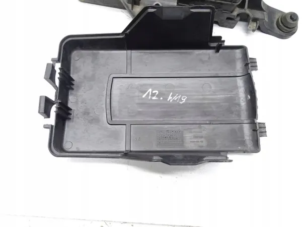 OEM 1K0915333H batterilåda för VW Tiguan Golf A3 image 10