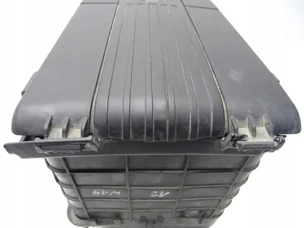 OEM 1K0915333H batterilåda för VW Tiguan Golf A3 image 6
