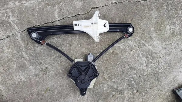 Regulador de janela traseira direita Volkswagen Golf VII 7 5G4 image 5