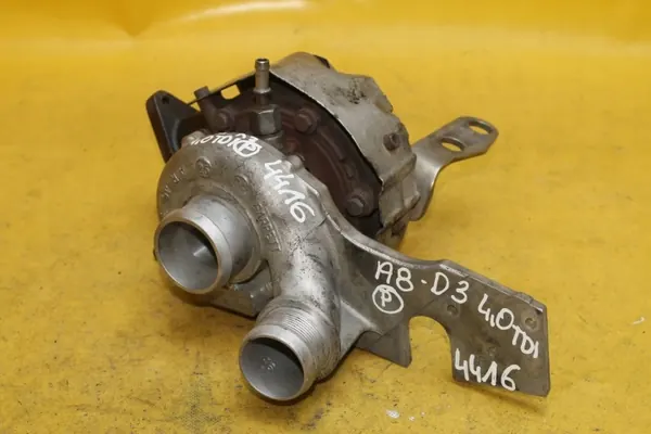 OEM 057145702T Turboahdin Oikea Audi A8 D3 4.0 TDI image 2