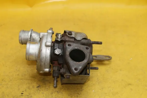 OEM 057145702T Turboahdin Oikea Audi A8 D3 4.0 TDI image 3