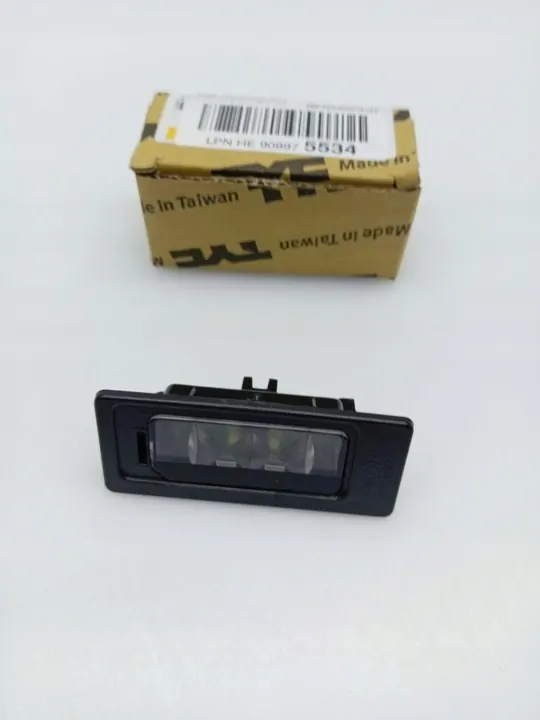 Luz de matrícula TYC 15-0389-00-9 image 2