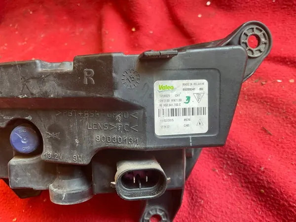 Farol de Neblina Porsche OE 95B 941 700 C image 6