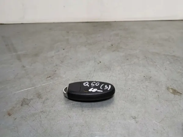 Infiniti Q50 Schlüssel oder Karte OEM FBZ13261 - Gebraucht image 3