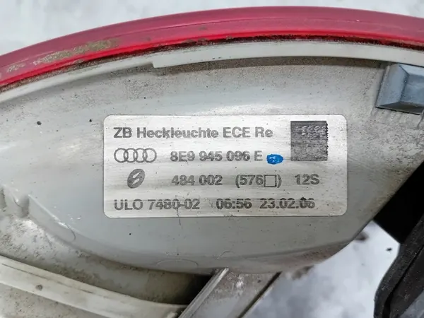 Luz Trasera Derecha Audi A4 B7 Kombi 8E9945096E image 7