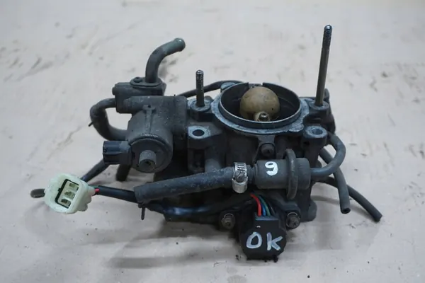 SUZUKI VITARA INJECTEUR DE CARBURANT 1.6 8V 88-97 image 2