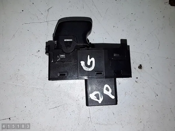 Commutateur Volvo V70 2003 8685288 03W272 image 2