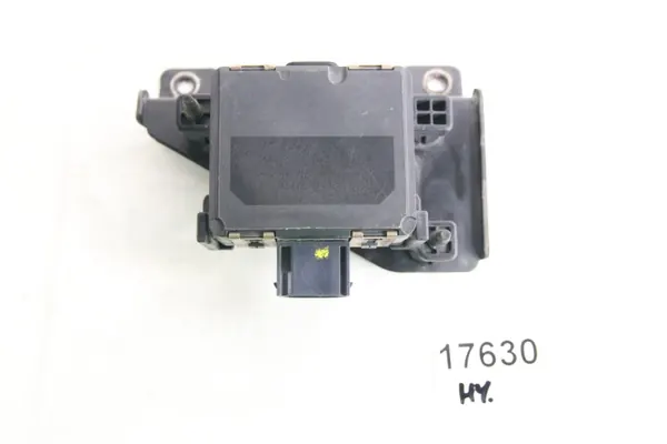 OEM UZ17630 Distronic radarsensor voorframe image 2