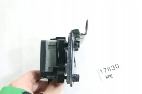 OEM UZ17630 Distronic radarsensor voorframe image 4