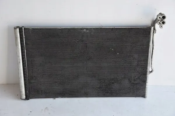 A/C-kondensaattori Porsche Cayenne 7P image 10