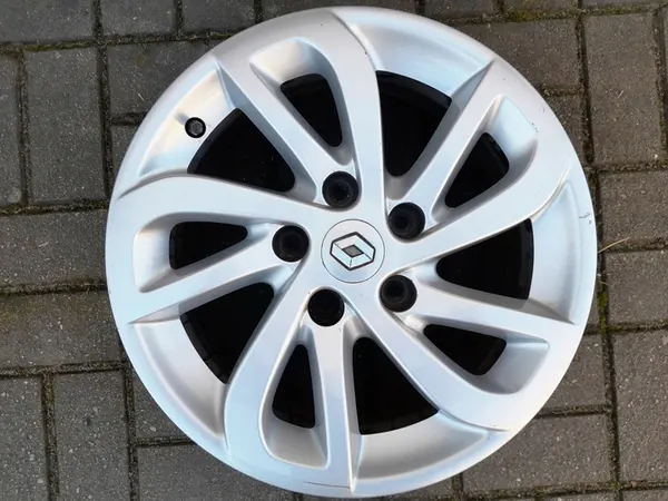 Roda de alumínio Renault 6.5" x 16" 5x114.3 ET 47 image 2