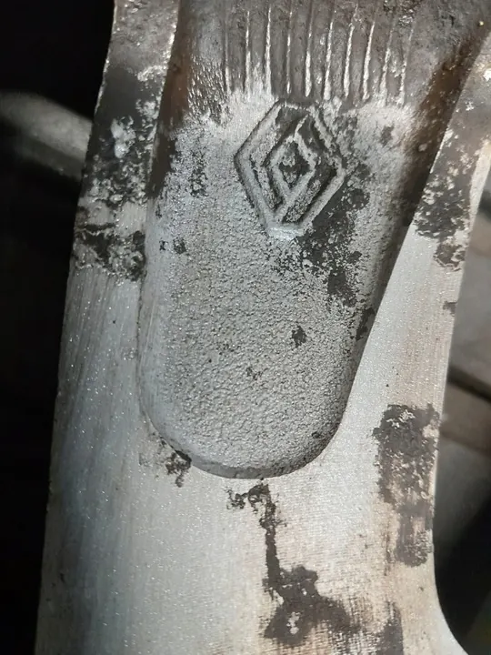 Roda de alumínio Renault 6.5" x 16" 5x114.3 ET 47 image 9