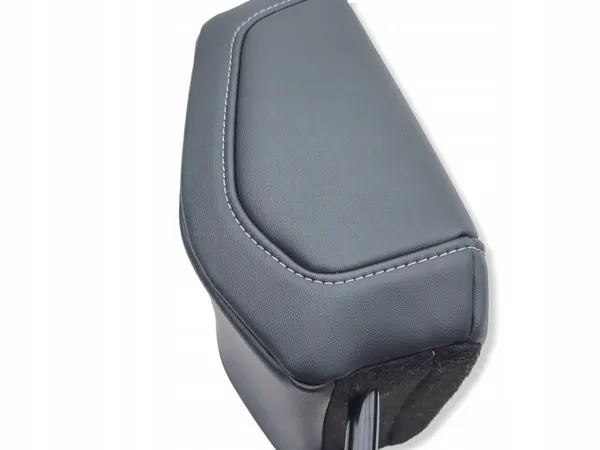 Citroen C4 III e-C4 2022 Etukatto OEM AMD233643 image 4