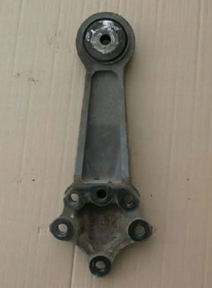 Support de bascule cabine DAF XF OEM 1304846 - Occasion image 3