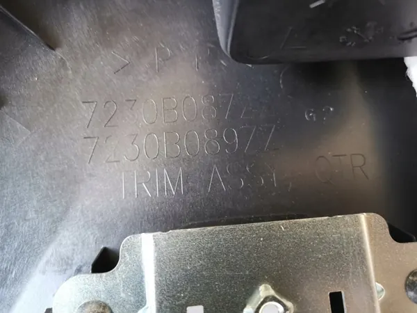 OEM 7230B087ZZ Linker Kofferbakrand image 7