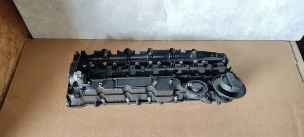 Cubierta seguidor de levas BMW OEM 11127800309 - Usado image 8