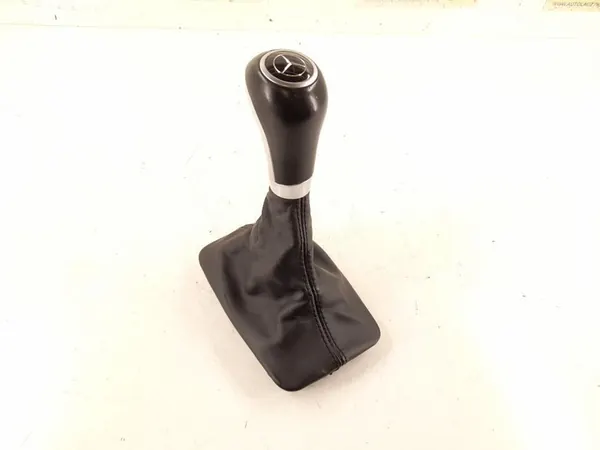Mercedes-Benz C W204 2011 Gear Shift Knob image 1