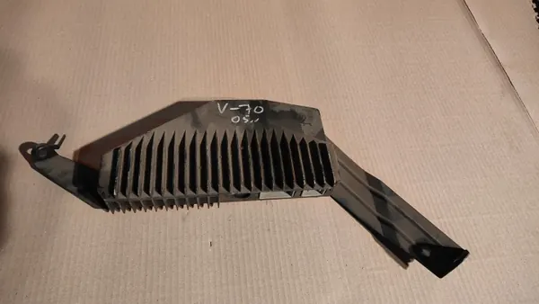 Volvo Radiovahvistin OEM 30752259 - Käytetty image 2