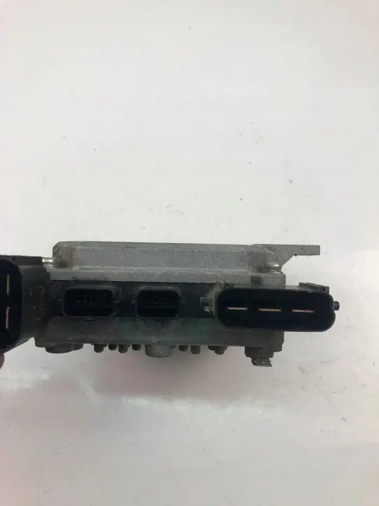 Ordinateur Boîte Subaru OE OEM 25195801 image 3