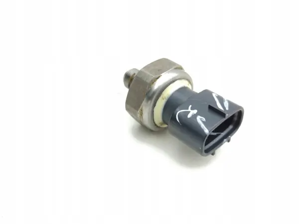 Öldrucksensor OEM 8352060060 für Toyota RAV4 image 4