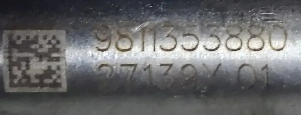 Rampe d'injection Peugeot 3008 1.2 131CV image 3