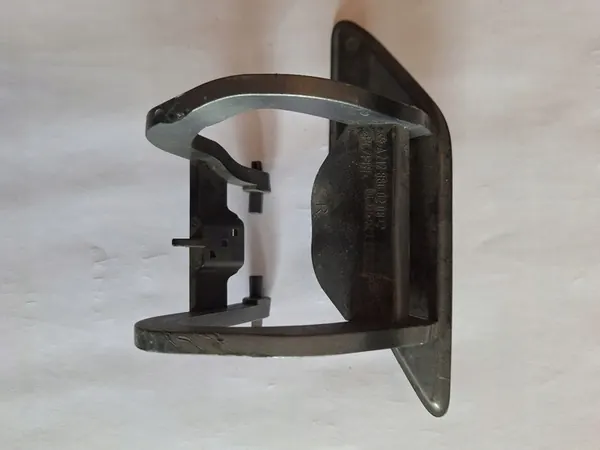 Capuchon de lave-phare droit Mercedes W212 image 2