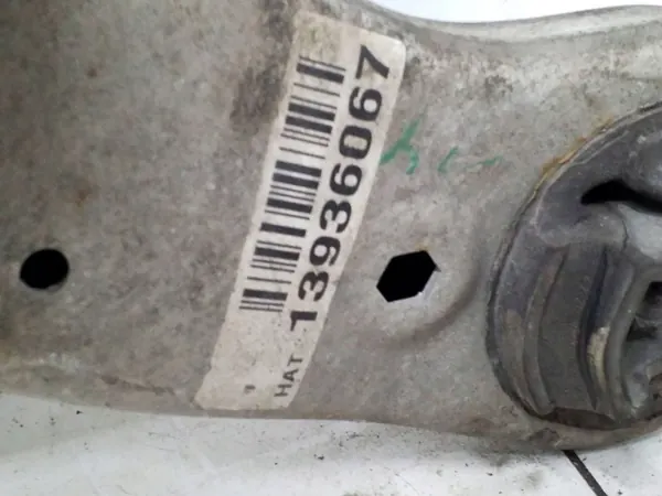 Mercedes-Benz takajouset OEM ARA251750 image 3